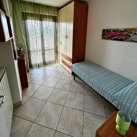 Casa Di Nonno Peppe * Montesilvano Marina